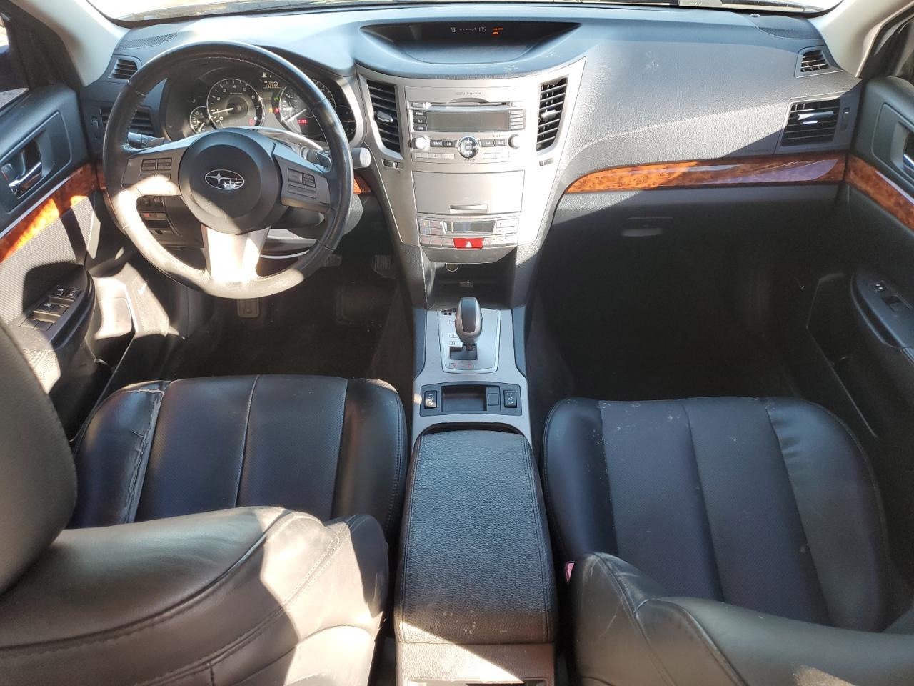 2011 SUBARU Legacy