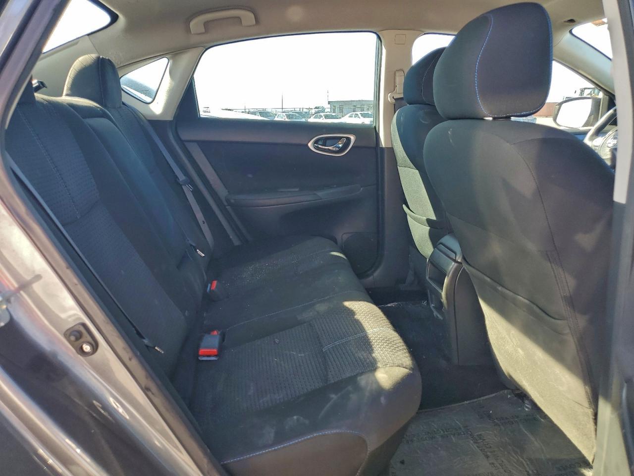 2016 NISSAN SENTRA