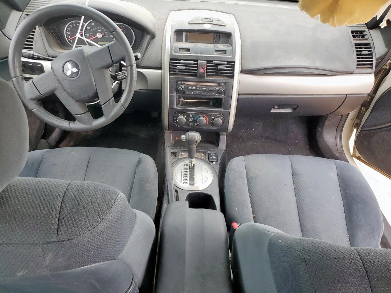 2004 MITSUBISHI Galant