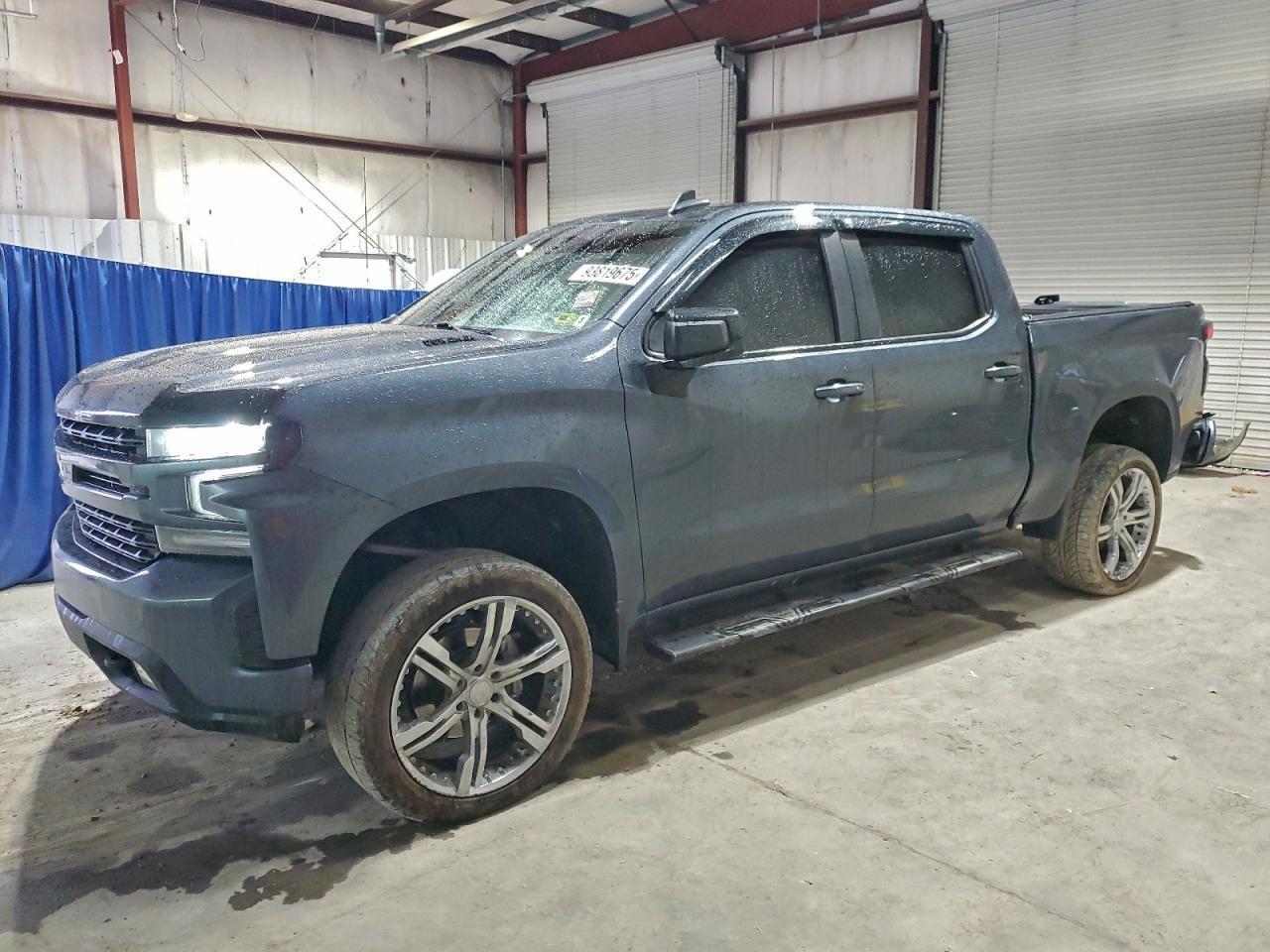 2021 CHEVROLET Silverado