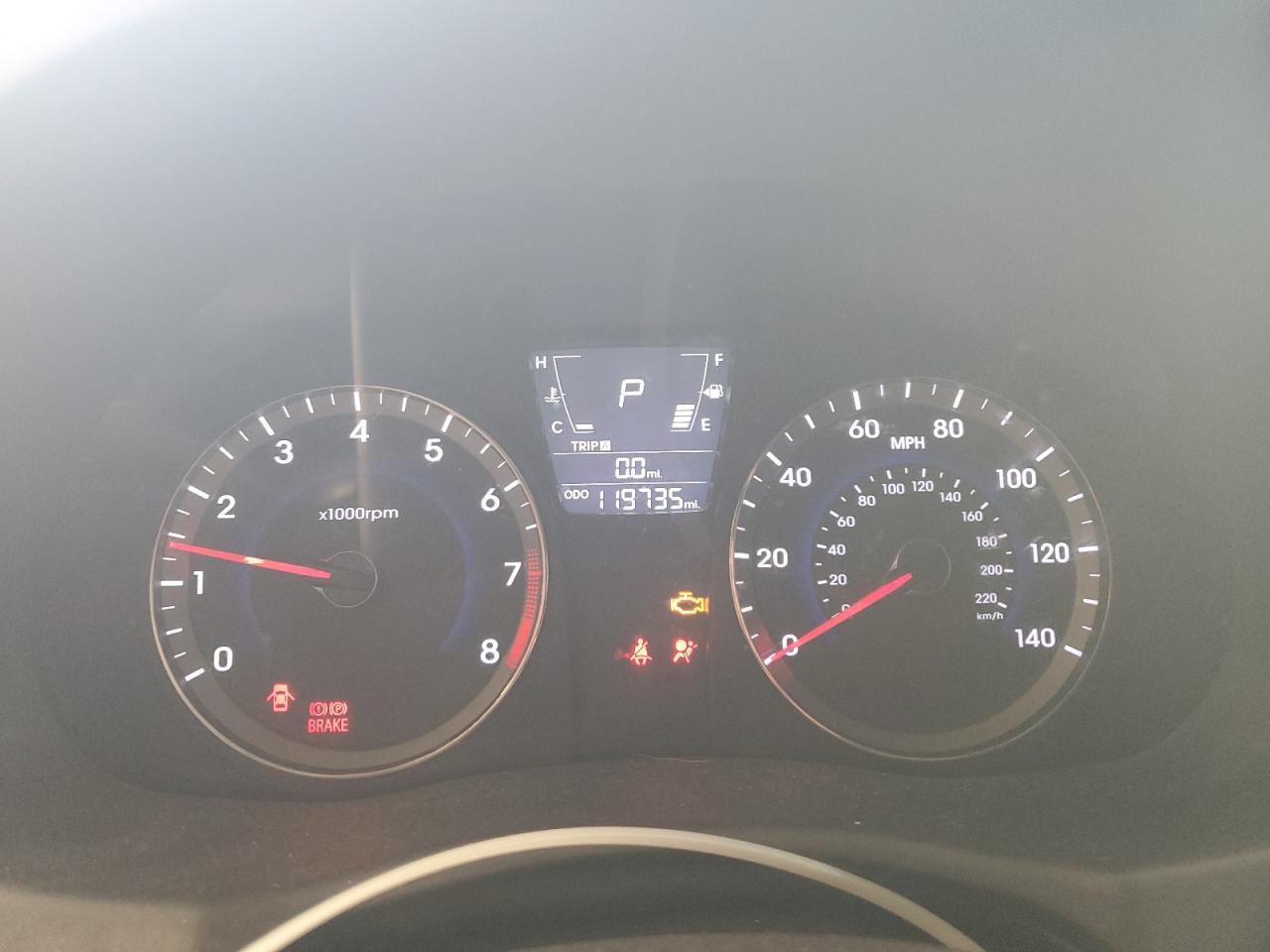 2012 HYUNDAI ACCENT