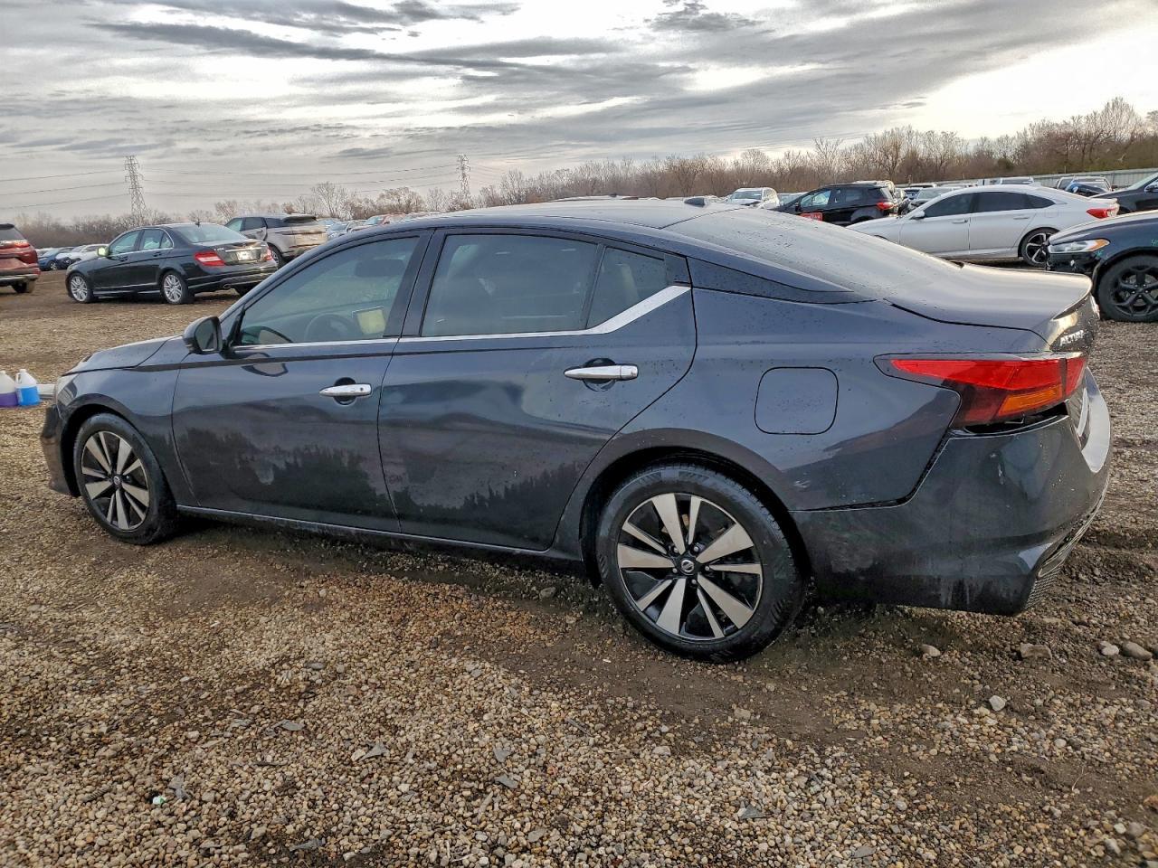 2019 NISSAN ALTIMA
