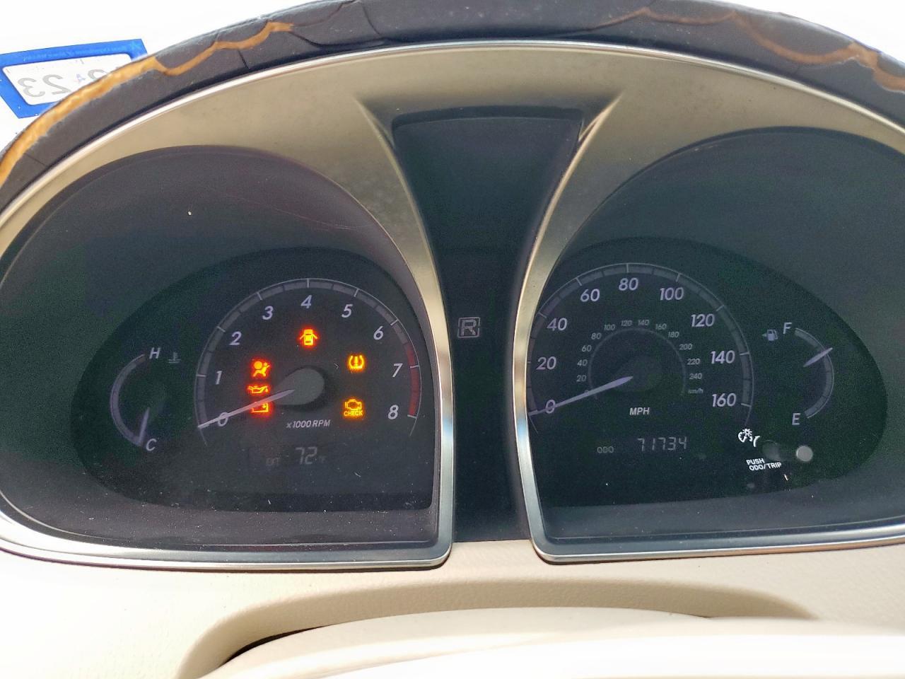 2011 TOYOTA Avalon