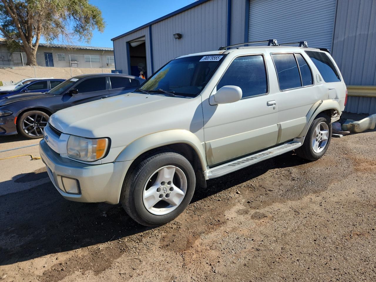 2003 INFINITI QX4
