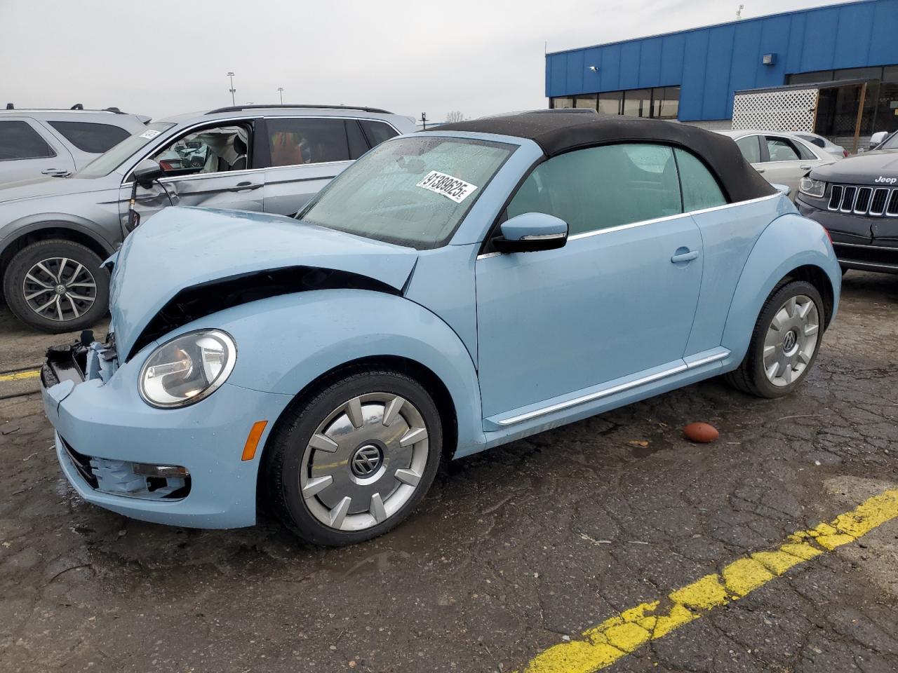 2013 VOLKSWAGEN Beetle
