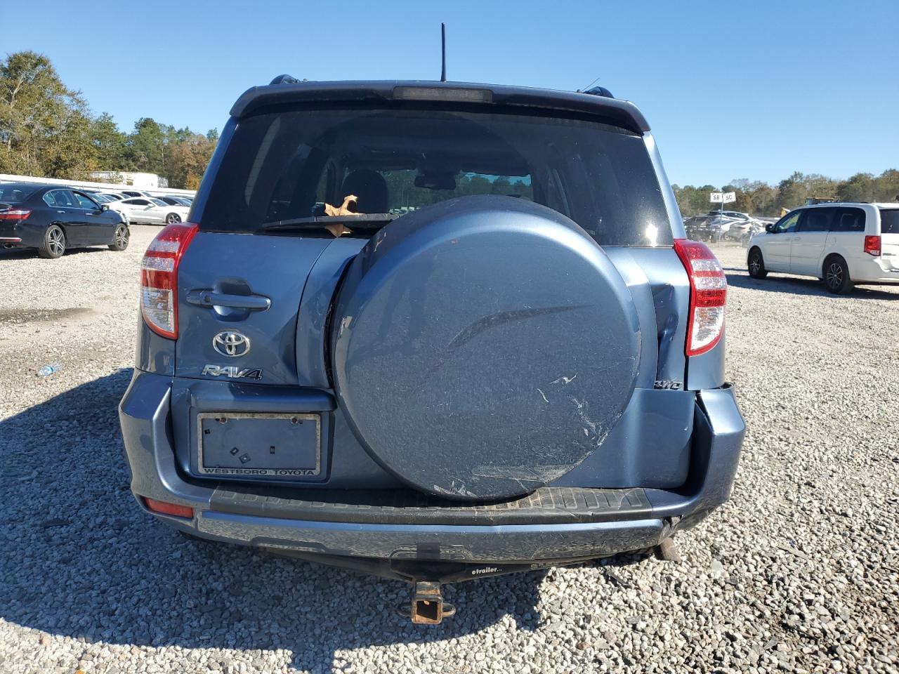 2011 TOYOTA RAV4