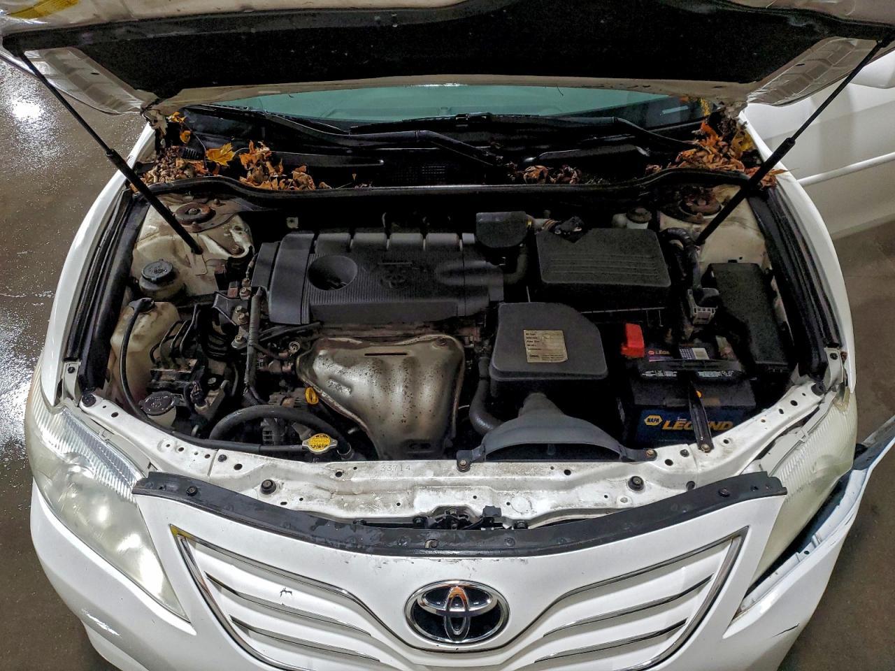 2011 TOYOTA CAMRY