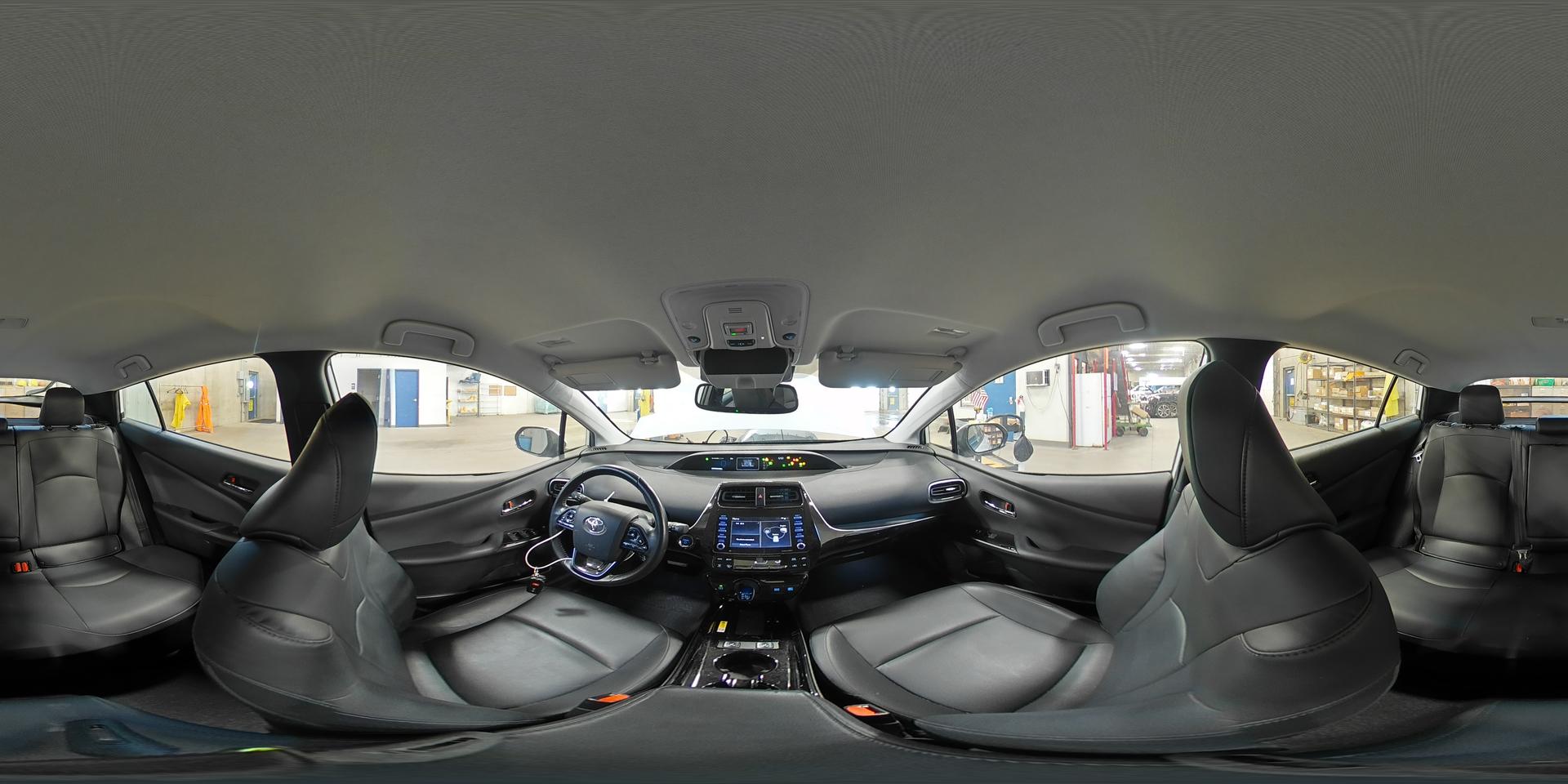 2021 TOYOTA PRIUS
