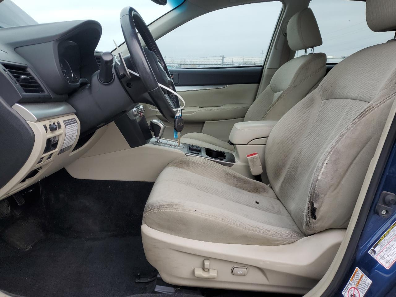 2011 SUBARU Legacy
