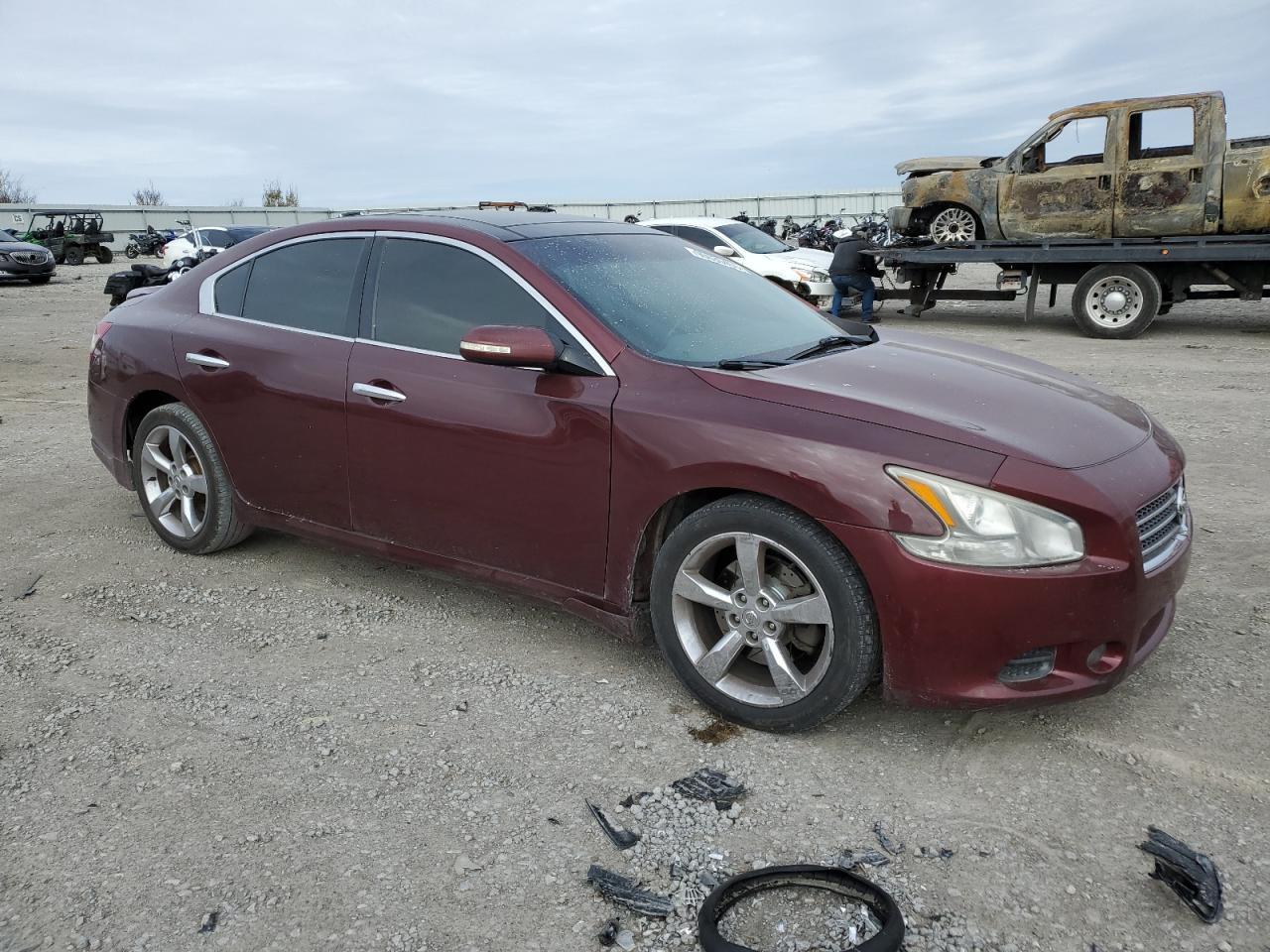 2010 NISSAN Maxima
