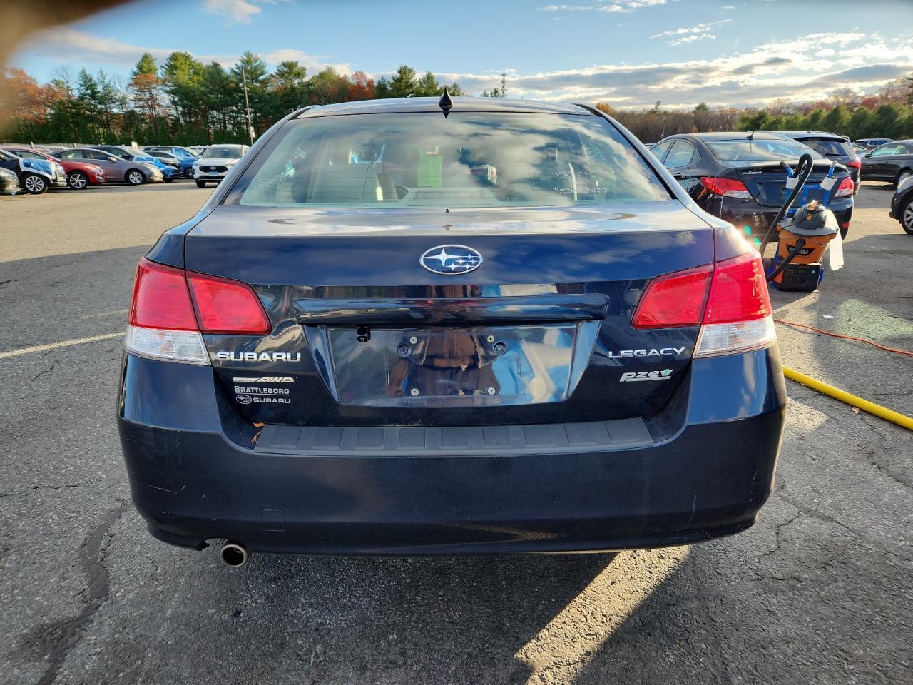 2012 SUBARU Legacy