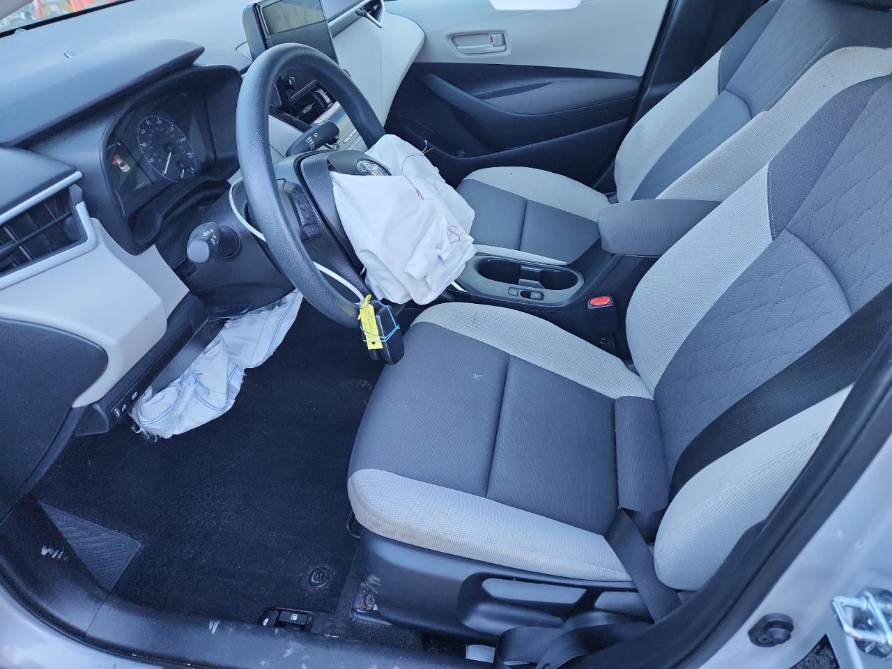 2025 TOYOTA COROLLA