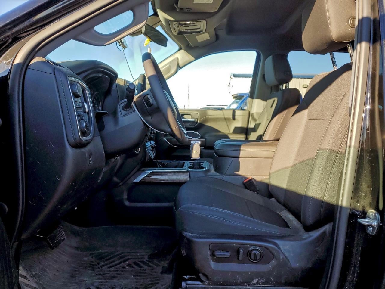 2022 CHEVROLET Silverado