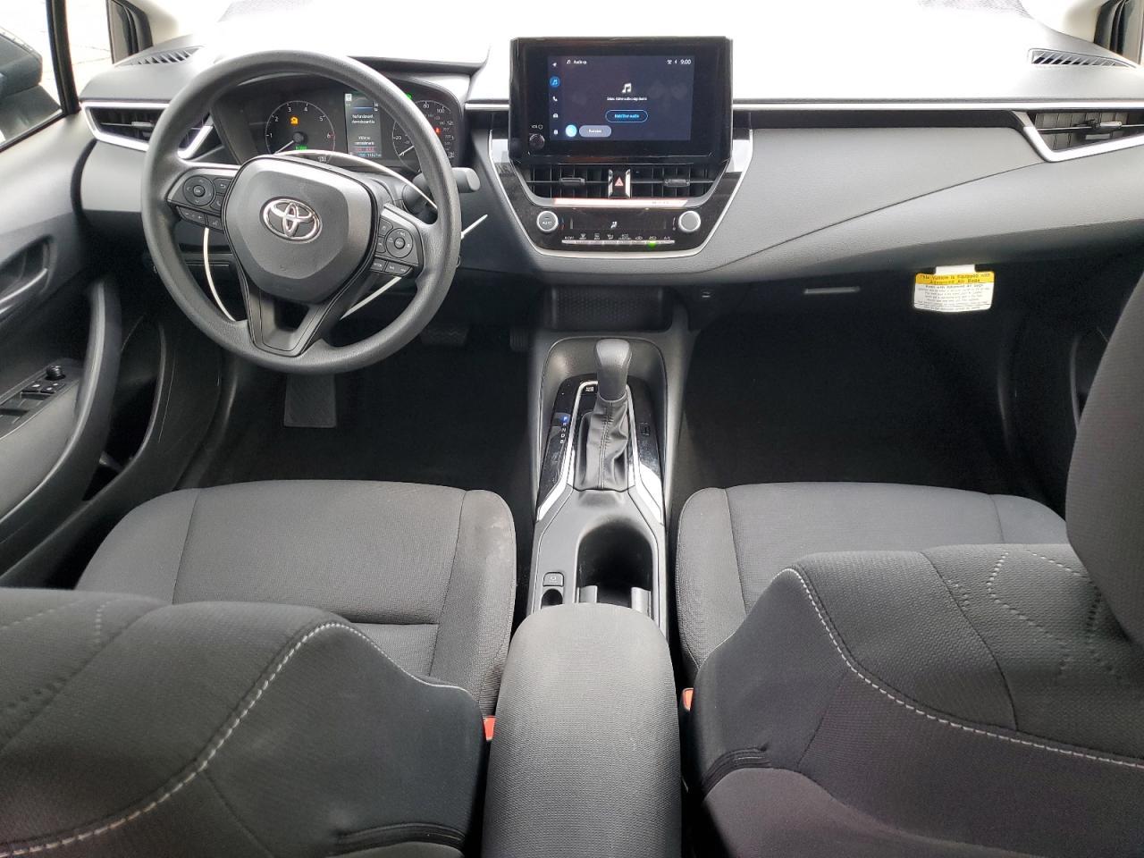 2025 TOYOTA COROLLA