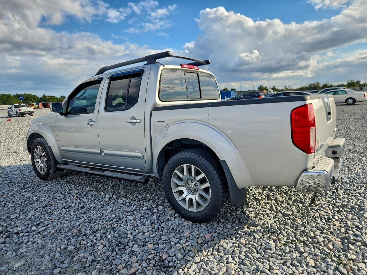 2009 NISSAN Frontier
