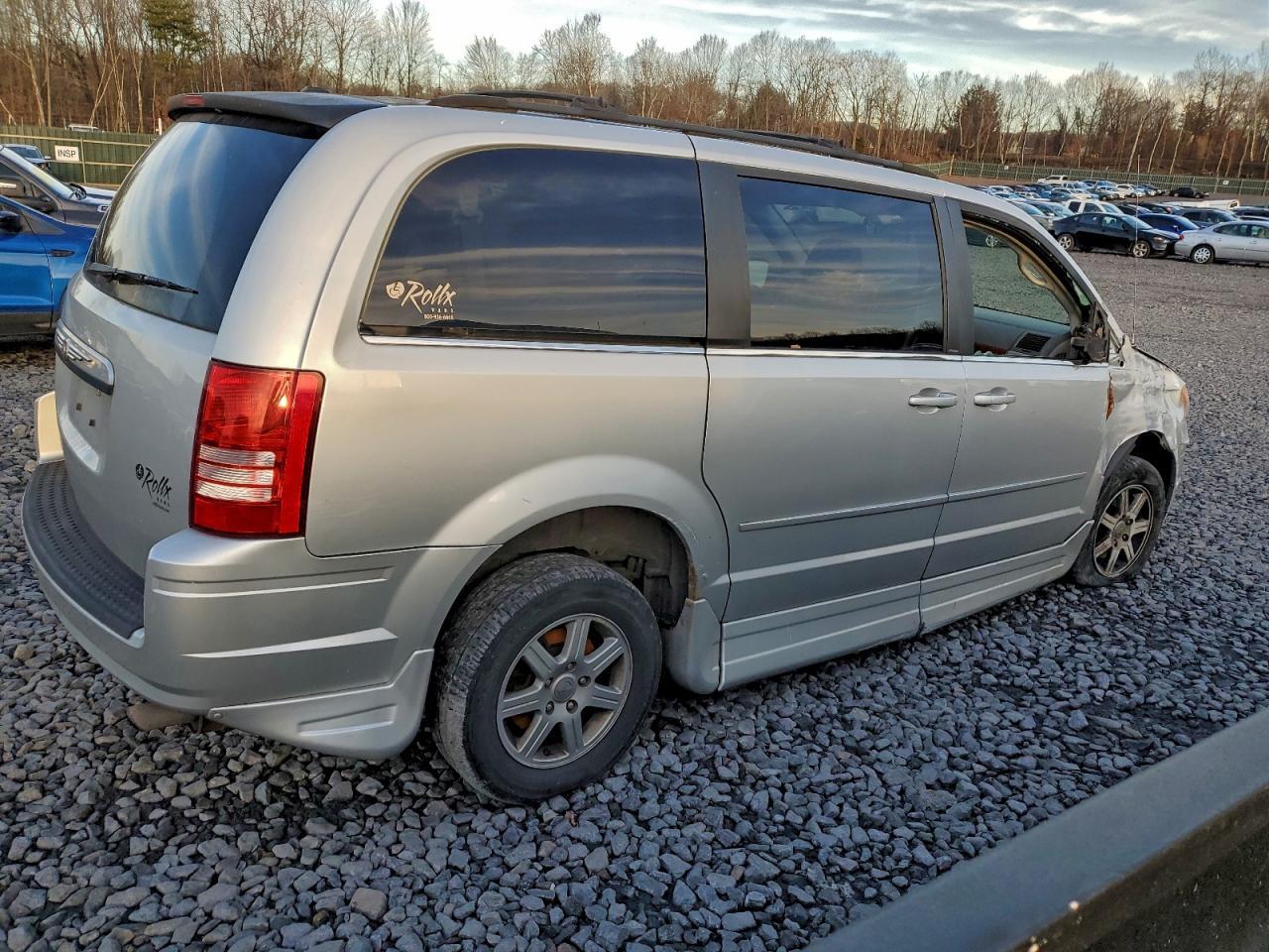 2008 CHRYSLER Town & Country
