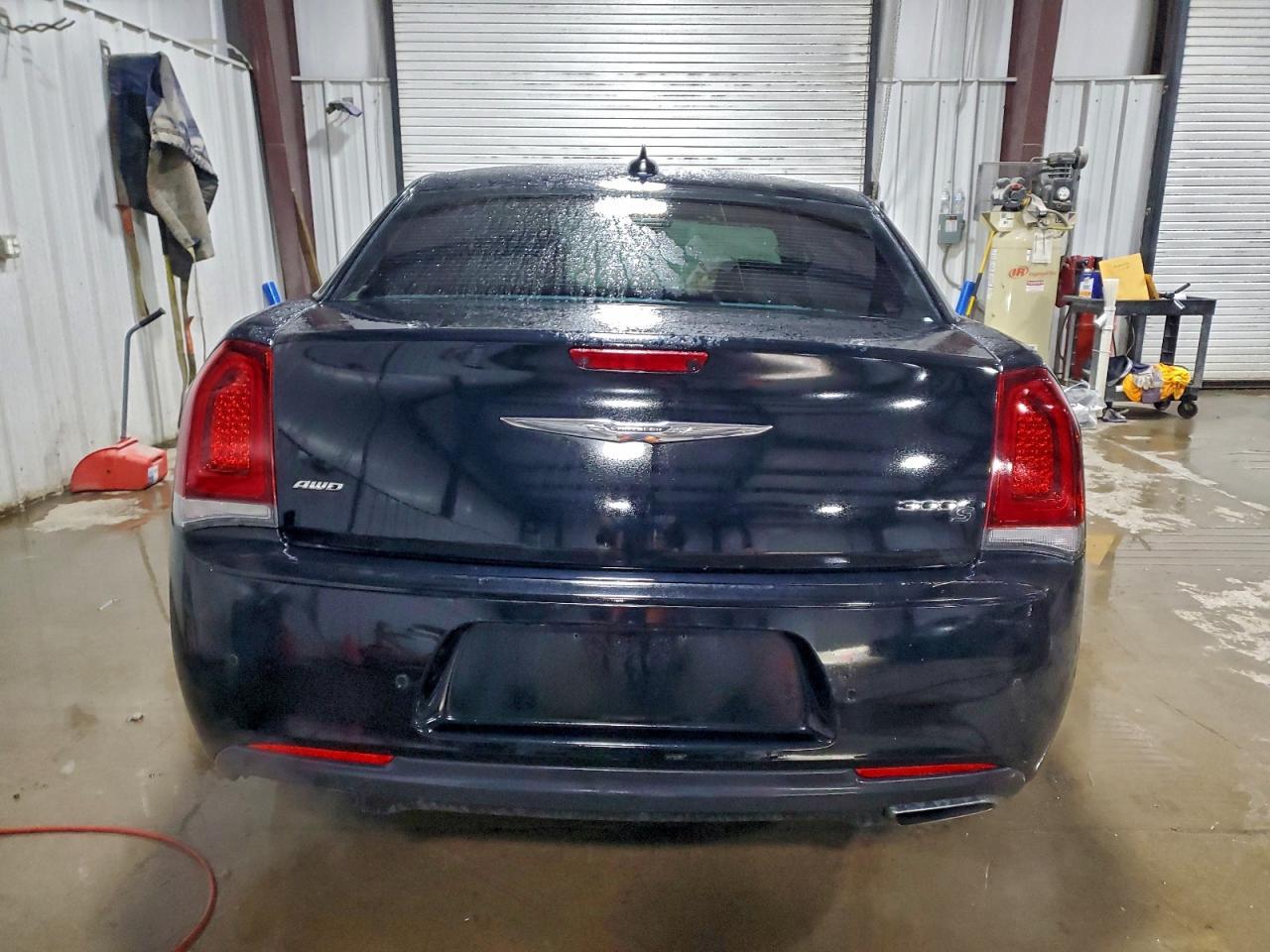 2018 CHRYSLER 300