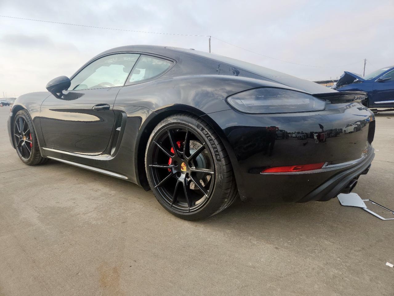 2025 PORSCHE Cayman