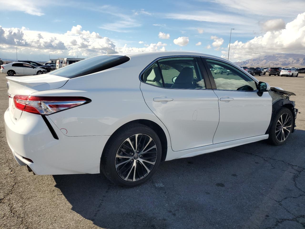 2020 TOYOTA CAMRY