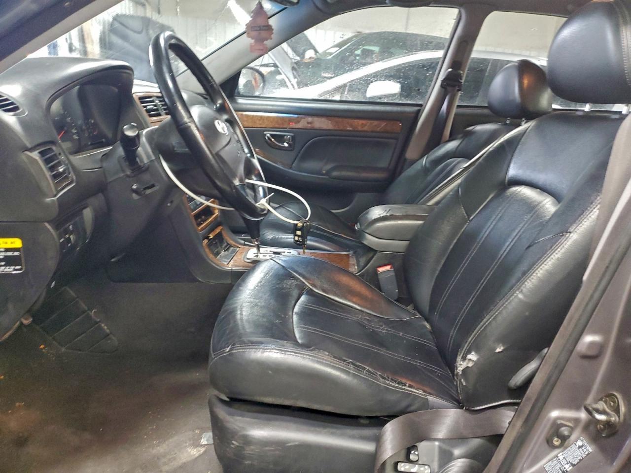 2004 HYUNDAI Xg