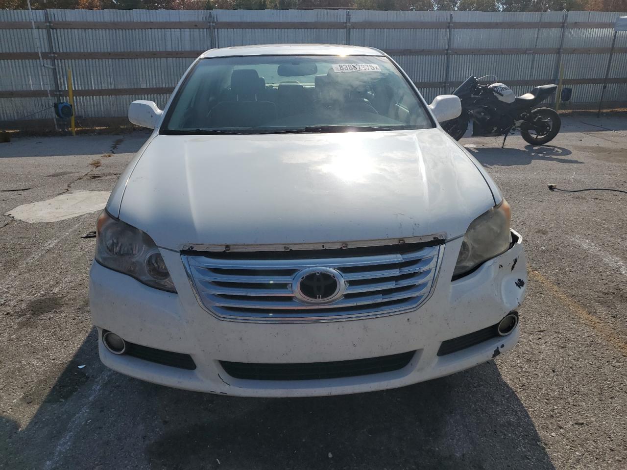 2008 TOYOTA Avalon