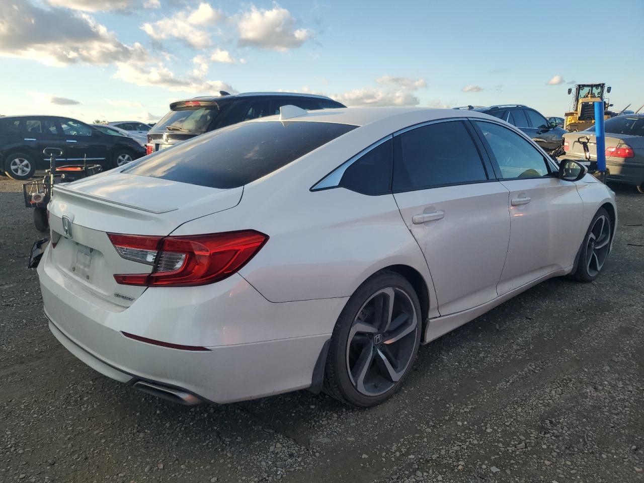 2019 HONDA ACCORD