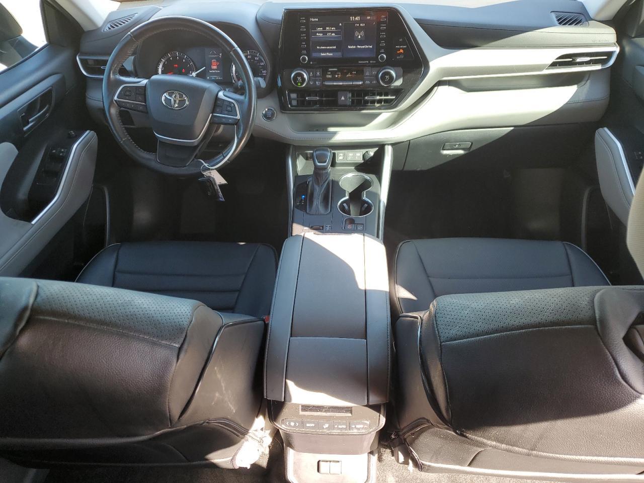 2022 TOYOTA HIGHLANDER