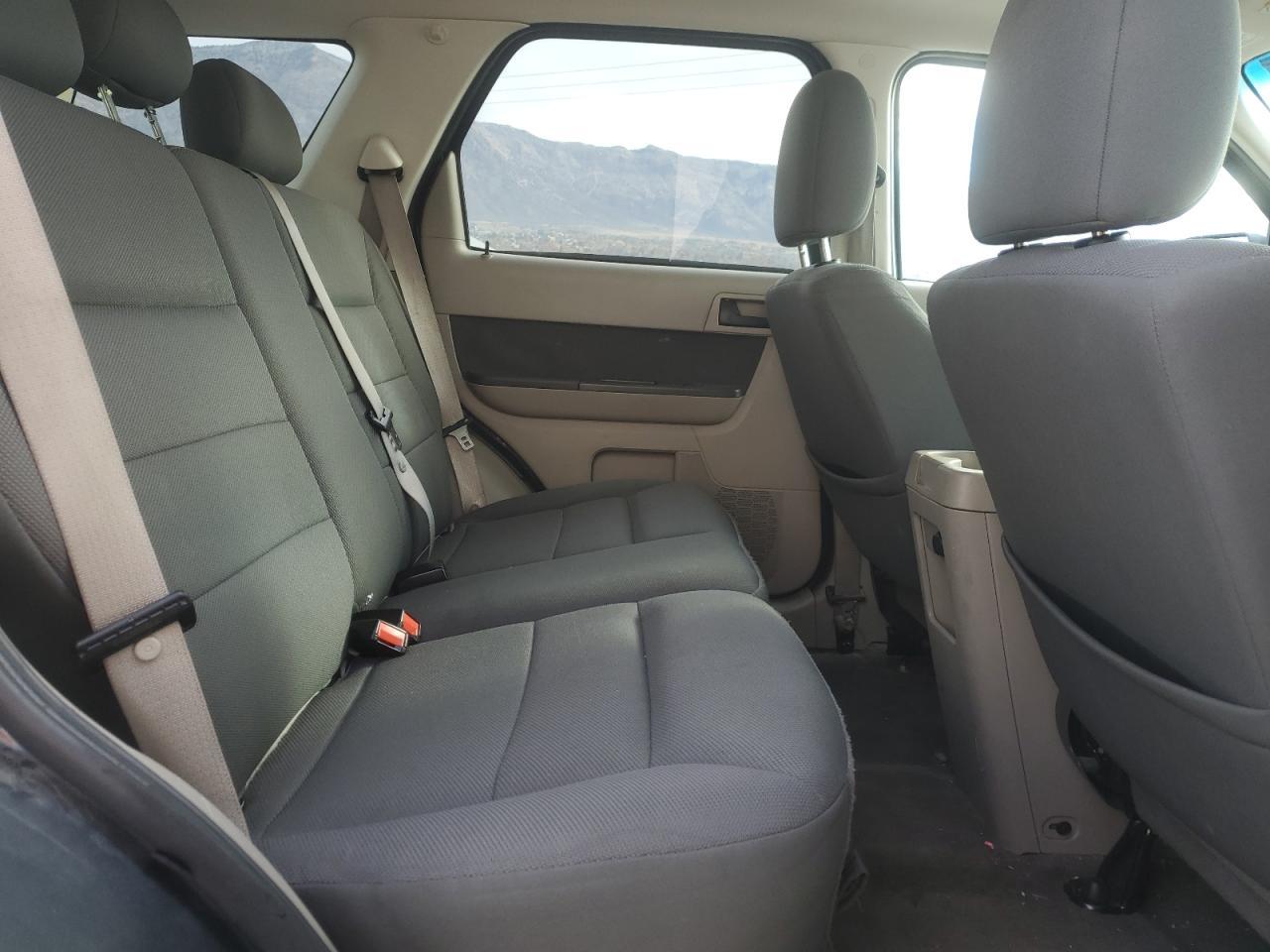 2009 FORD ESCAPE
