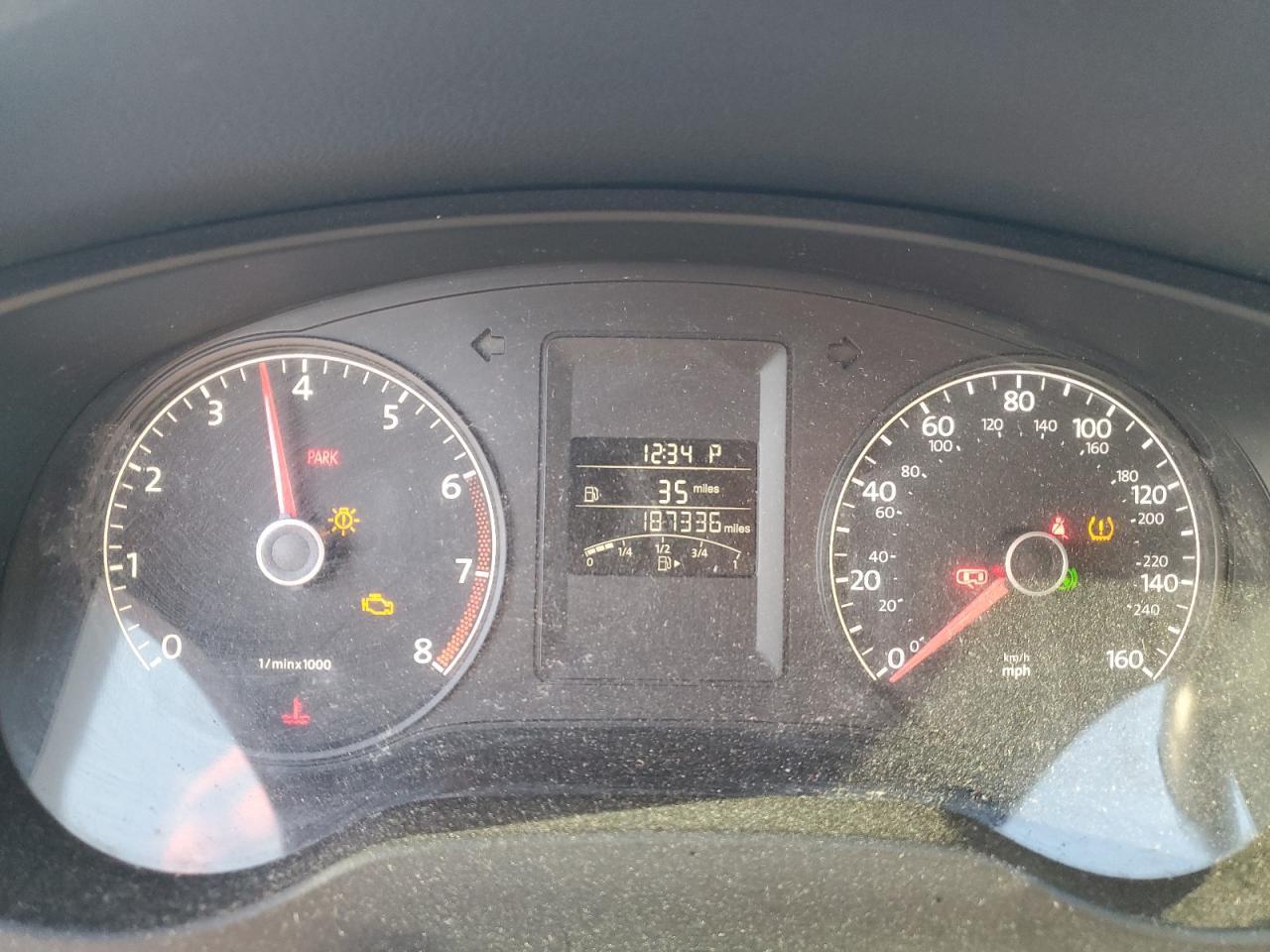 2014 VOLKSWAGEN JETTA