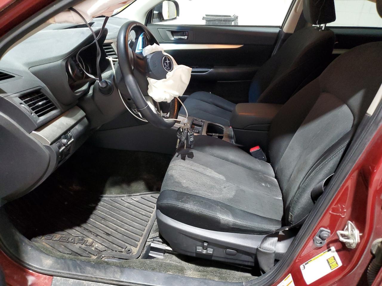 2013 SUBARU Outback