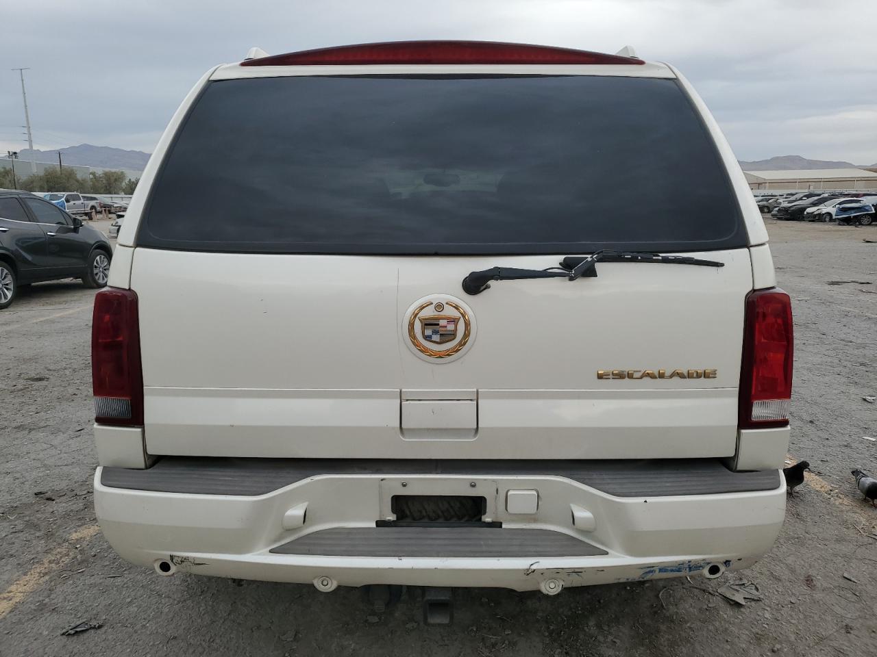 2003 CADILLAC ESCALADE