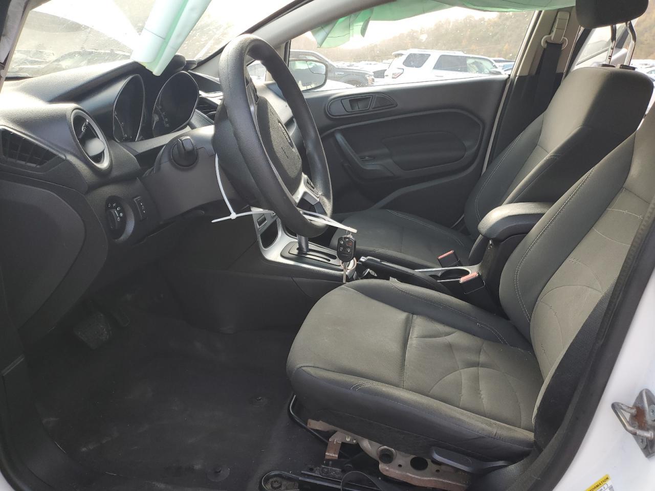 2018 FORD Fiesta