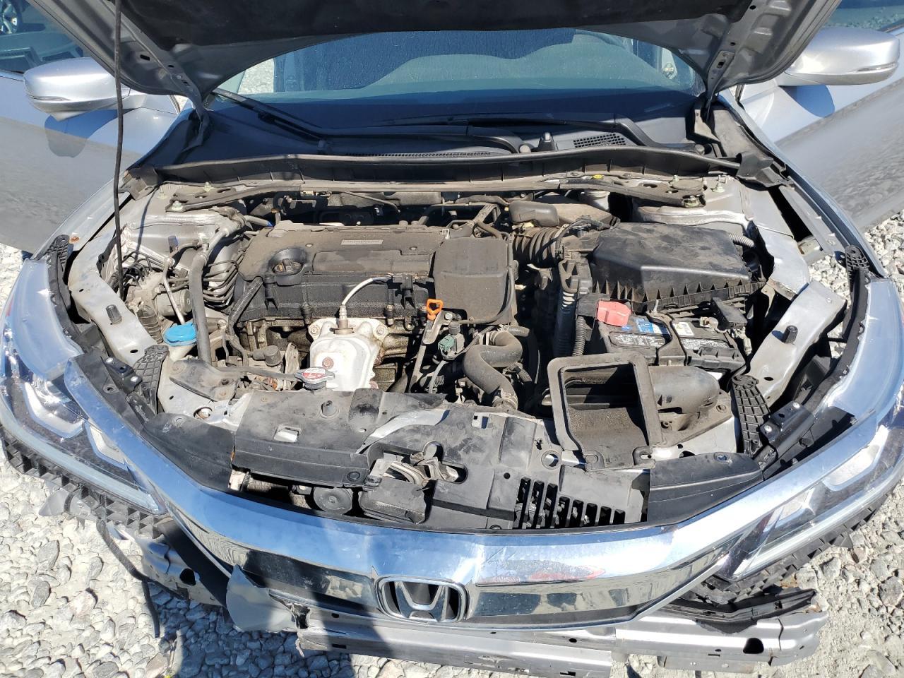 2017 HONDA ACCORD