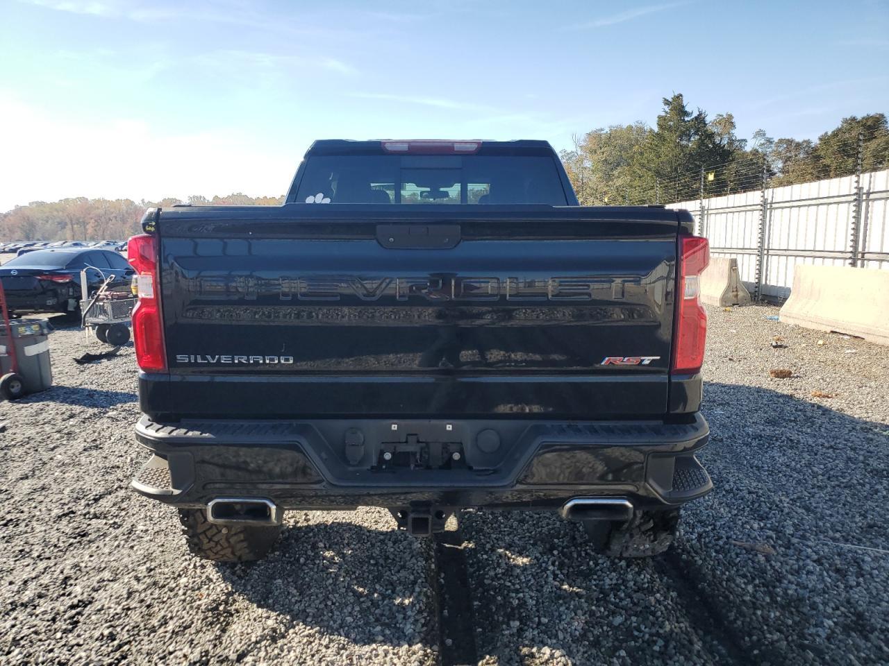 2021 CHEVROLET Silverado