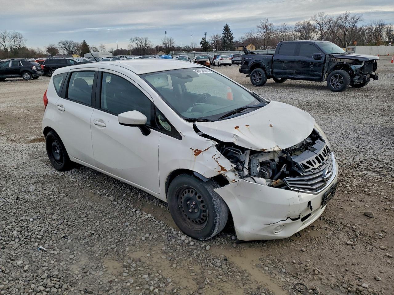 2015 NISSAN Versa Note
