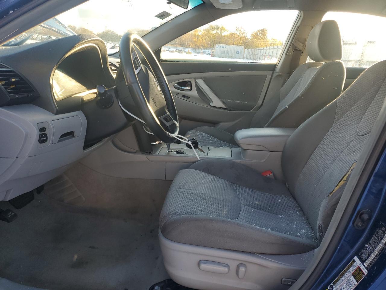 2009 TOYOTA CAMRY