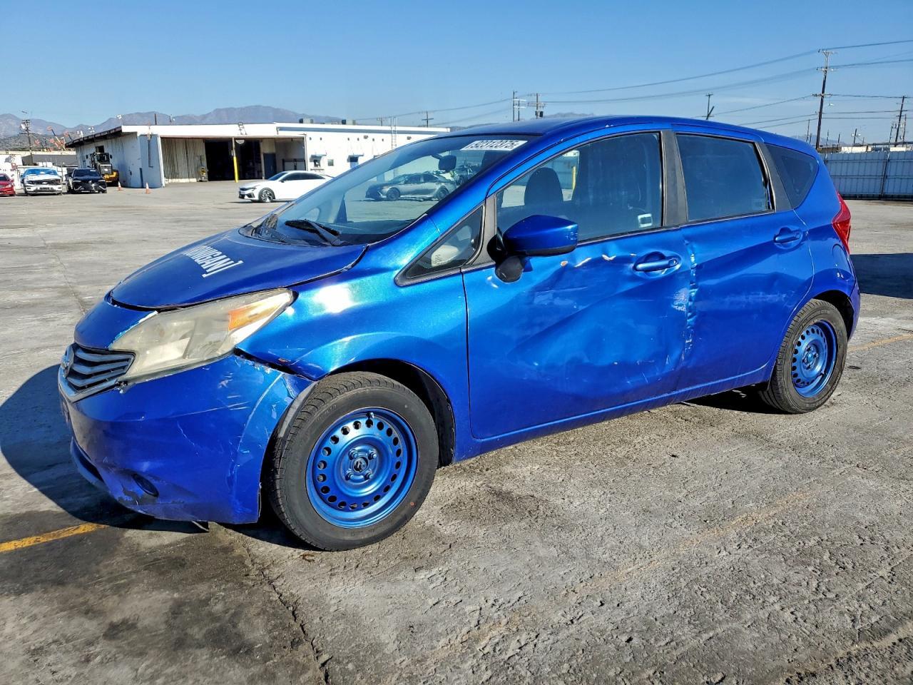 2015 NISSAN Versa Note