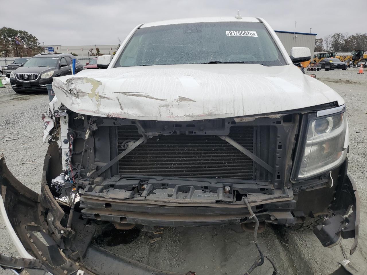 2016 CHEVROLET Suburban