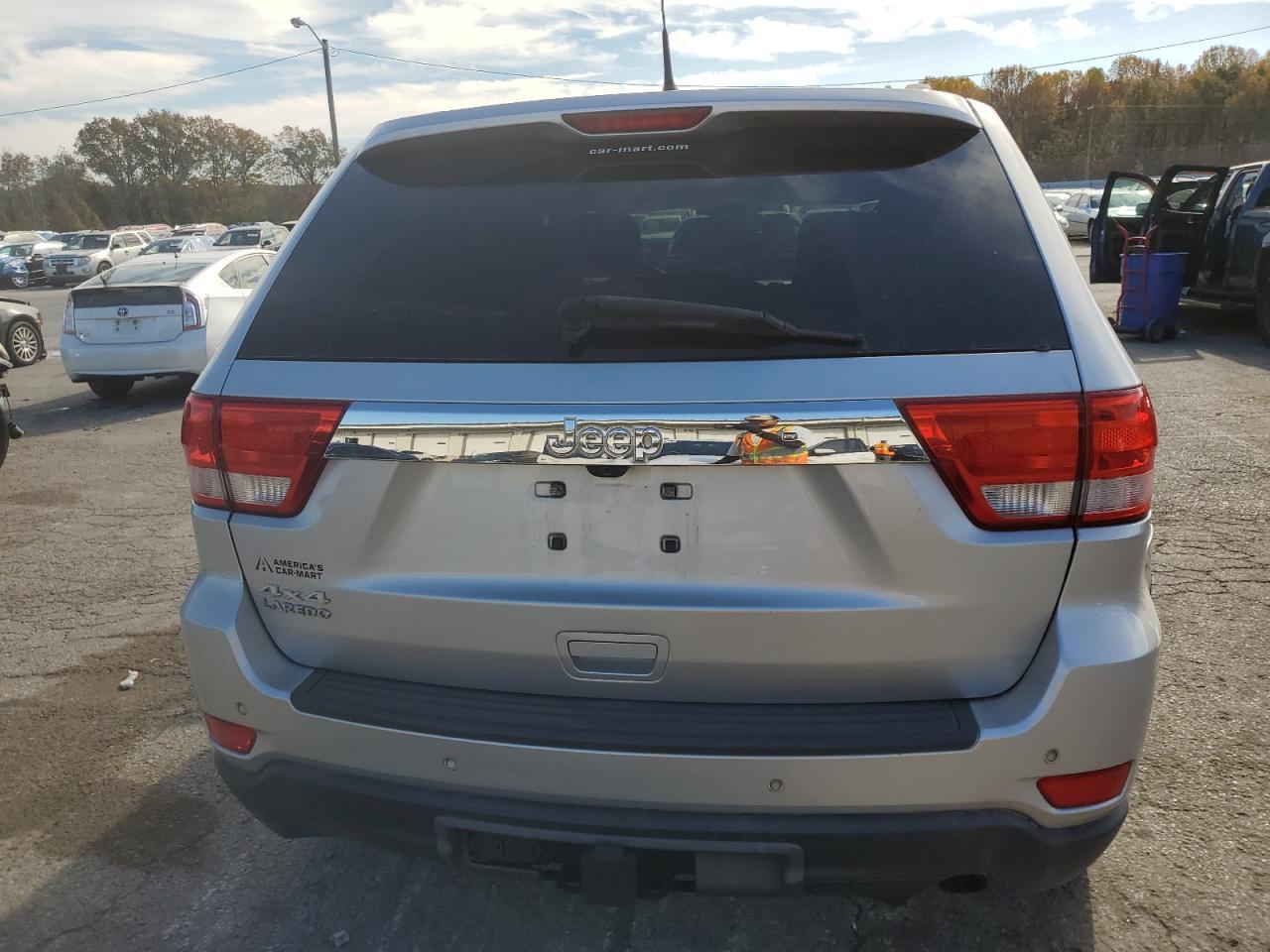 2011 JEEP Grand Cherokee