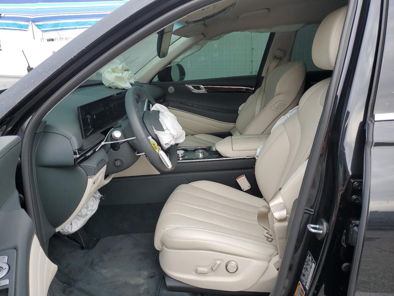 2025 GENESIS GV80