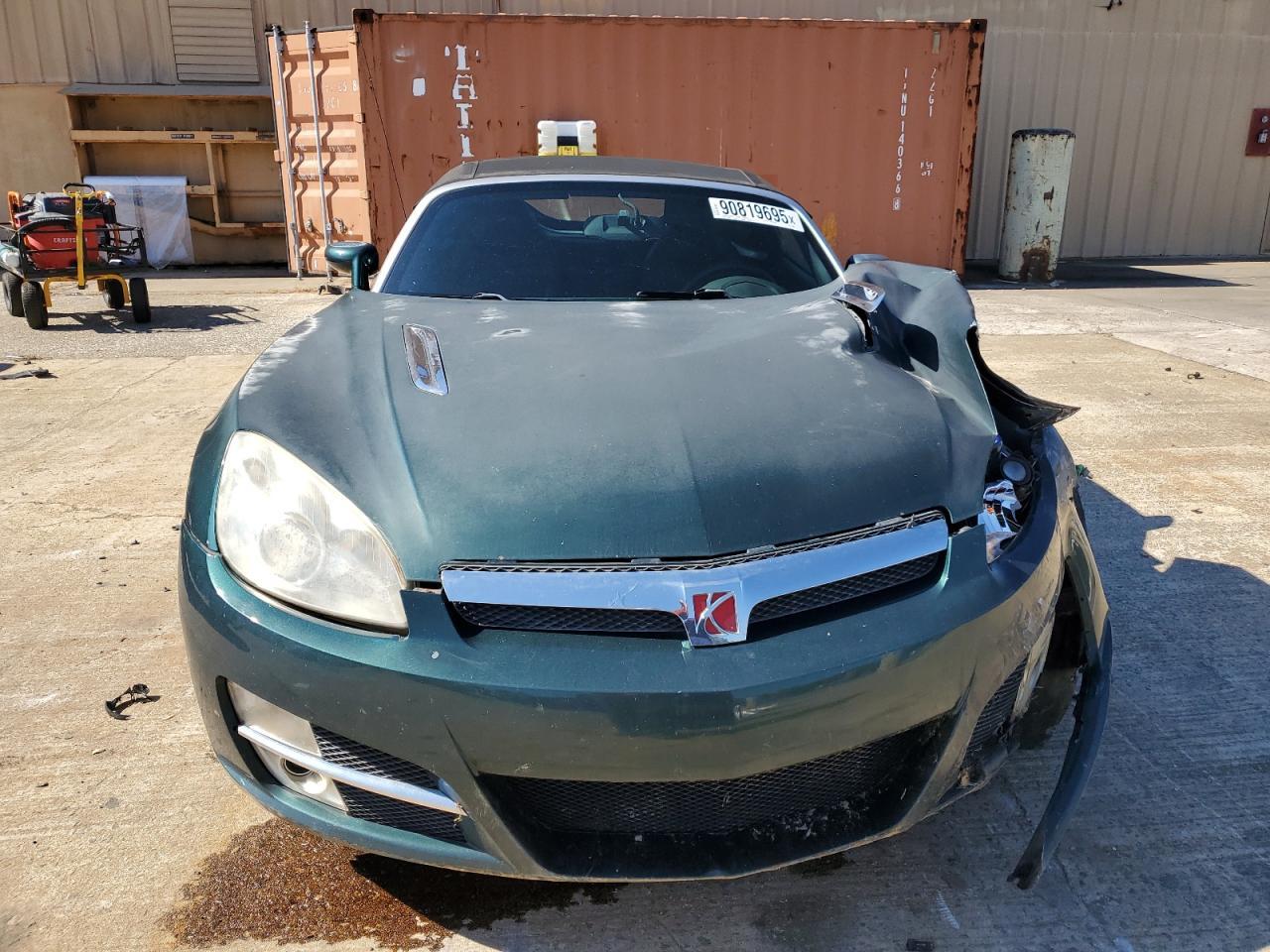 2008 SATURN Sky
