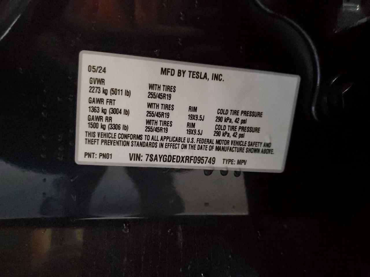 2024 TESLA MODEL Y
