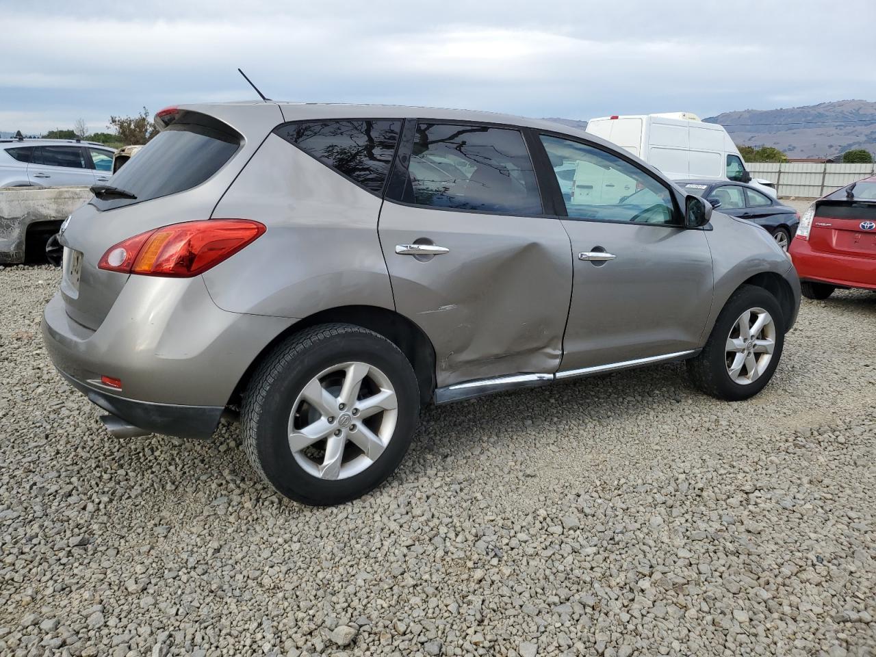 2010 NISSAN MURANO