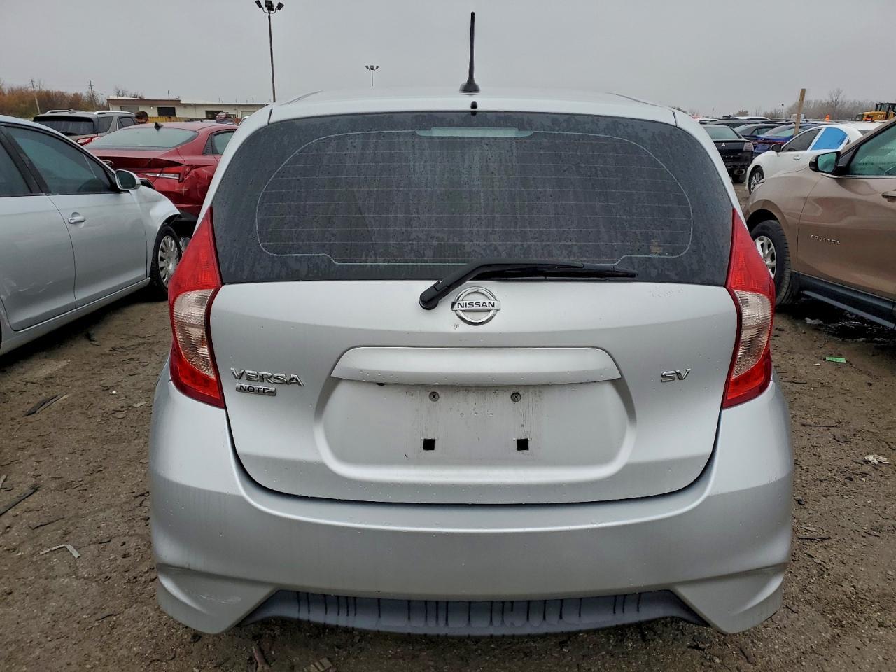 2017 NISSAN Versa Note
