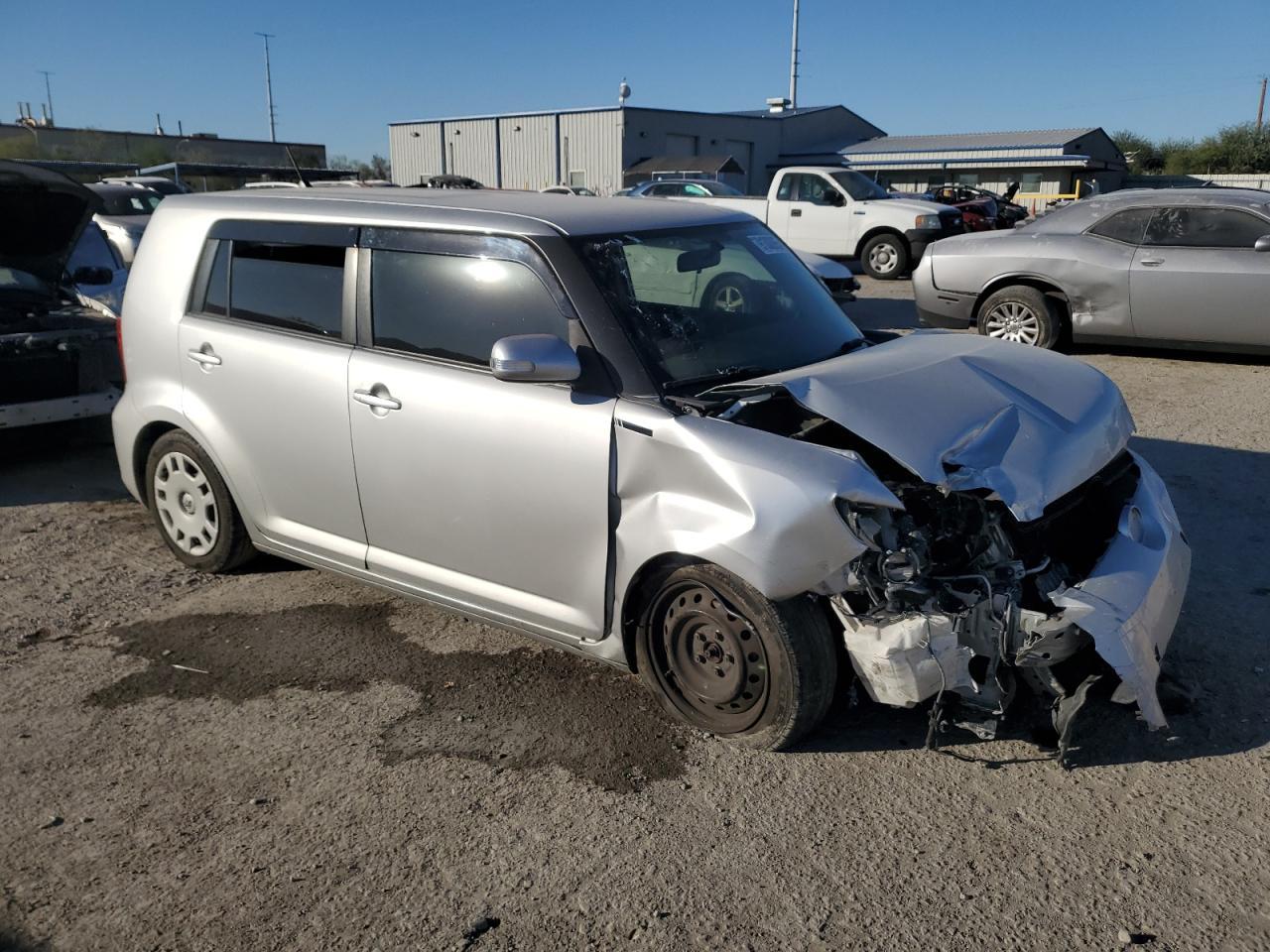 2015 TOYOTA SCION