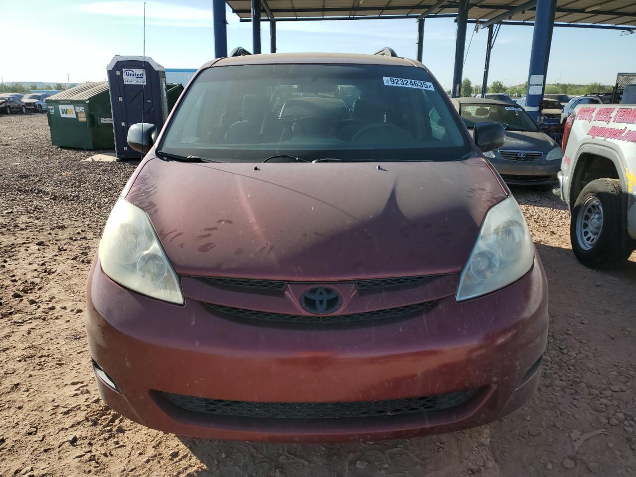 2007 TOYOTA SIENNA
