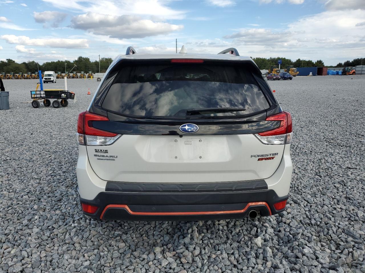 2019 SUBARU FORESTER