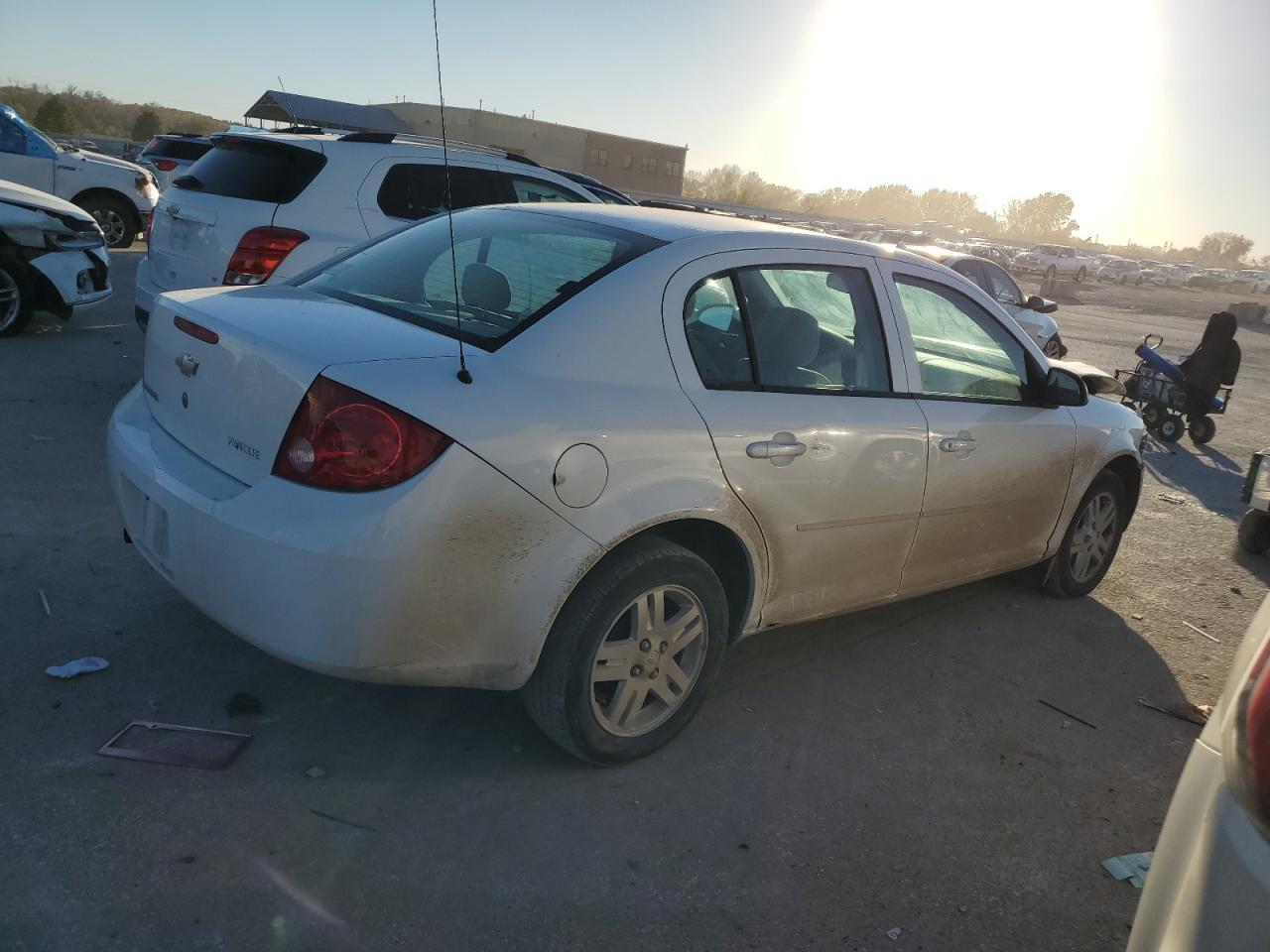 2005 CHEVROLET COBALT