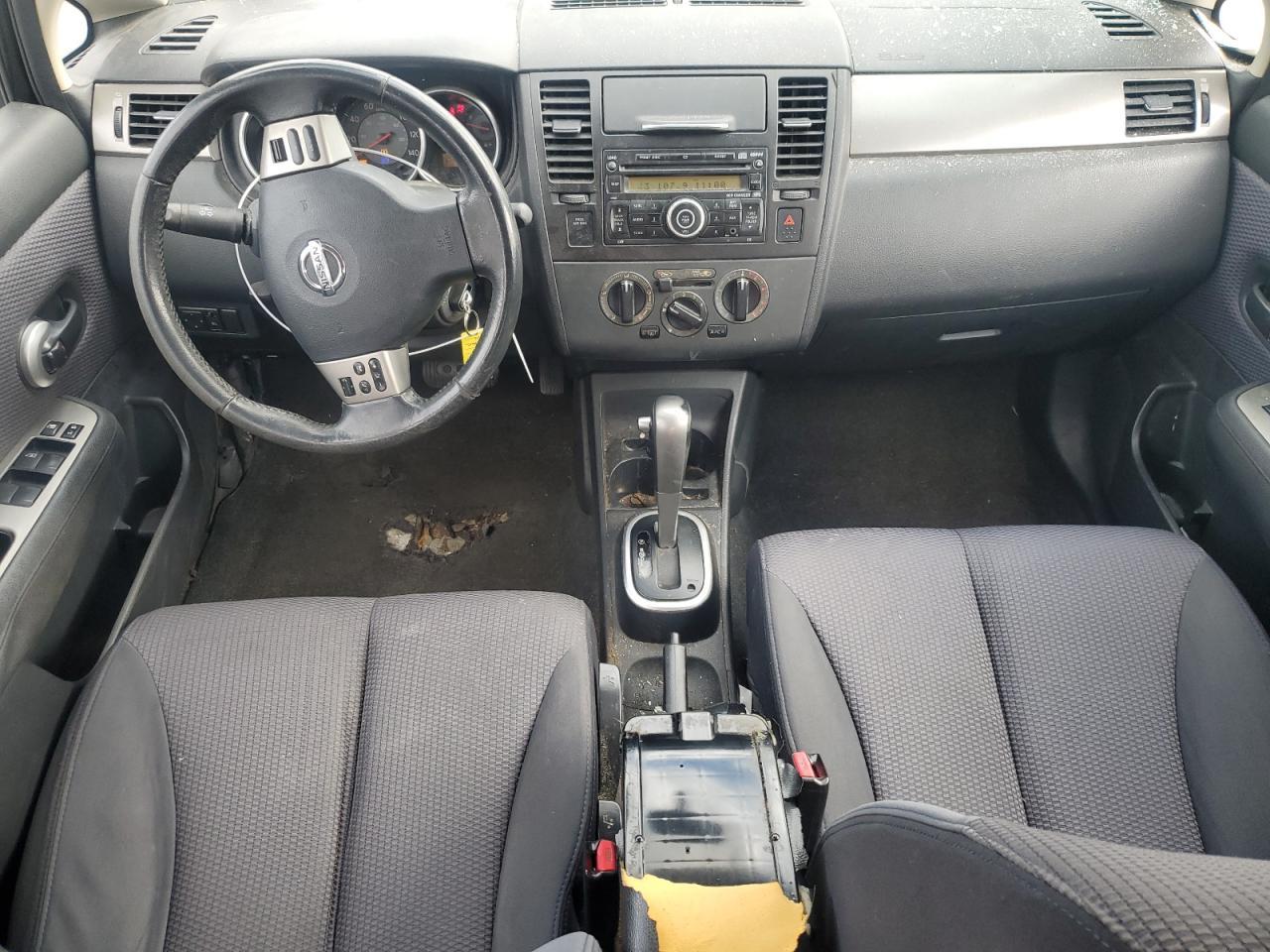 2009 NISSAN VERSA