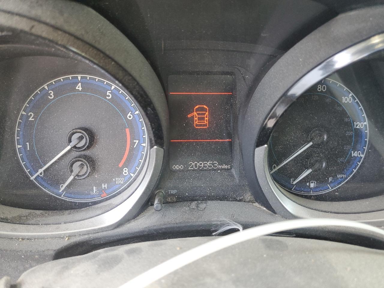 2016 TOYOTA COROLLA